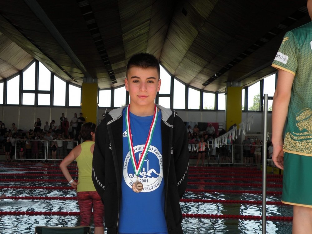 Pünkösdi úszóverseny 03